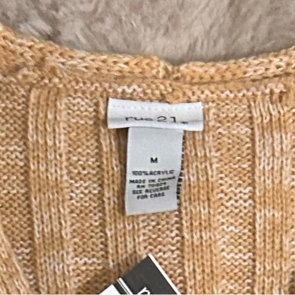 NWT Rue 21 V Neck Drop Shoulder High-Low Transitional Knit Sweater Women’s, M - Picture 2 of 13